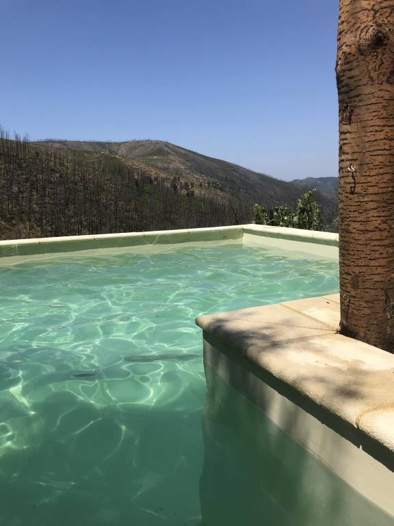 Luxury glamping with pool near Piódão