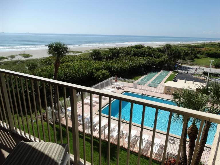 Condo  Cape Canaveral
