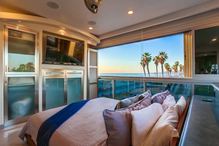 Condo Mission Beach