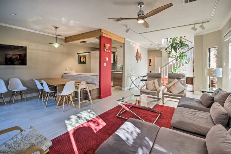 Family Friendly Houston Home w Private Backyard