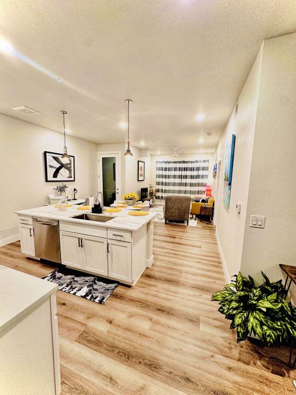 Condo Villa Park