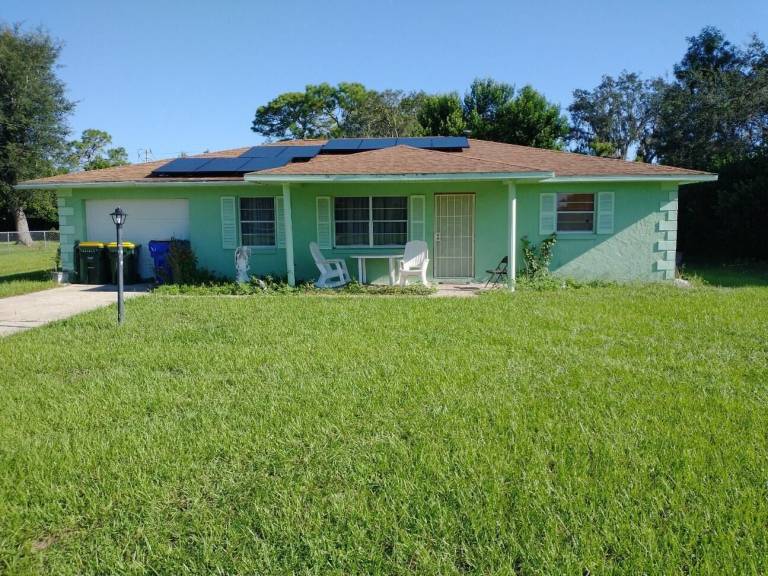 House  Sebring
