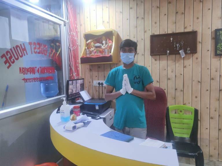 Super Hotel O Smriti Guest House