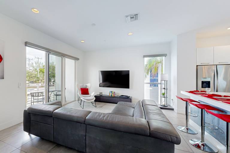 House Pompano Beach