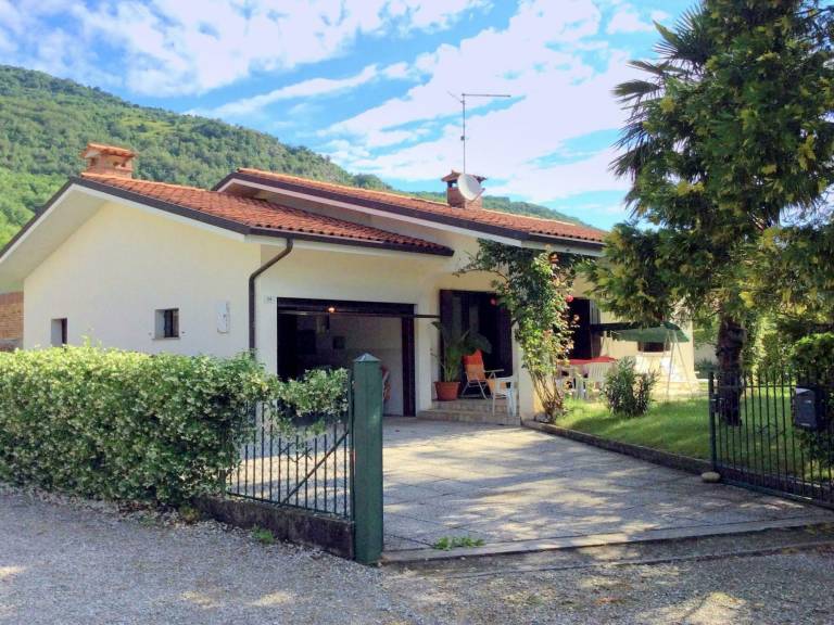 Villa Castelnovo del Friuli