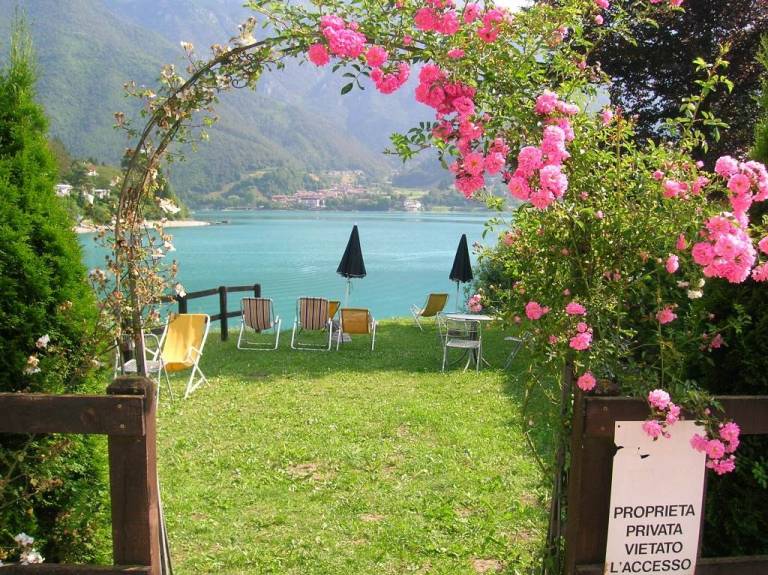 Trentino Casa in zona PUR Lago di Ledro