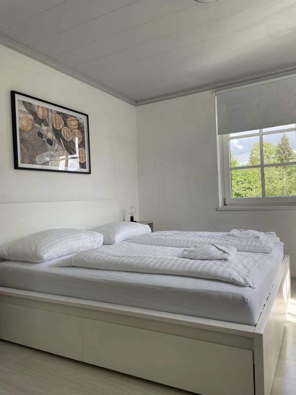 Appartement Fewo fl k w Wasser Balkon