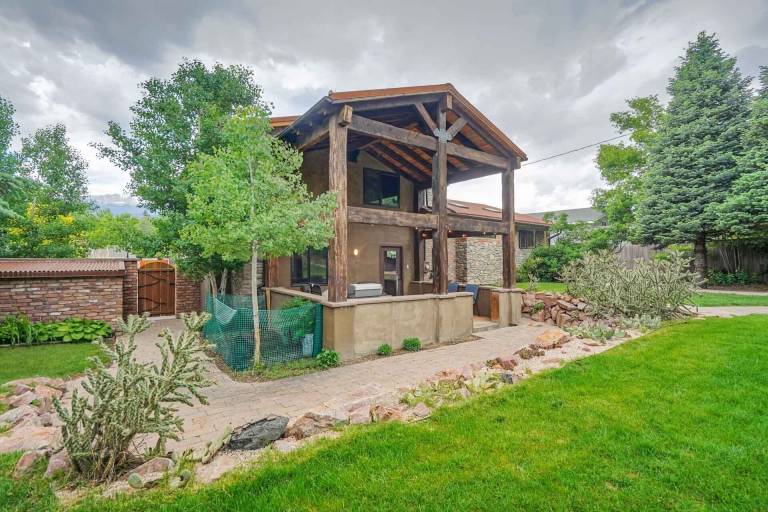 House Manitou Springs