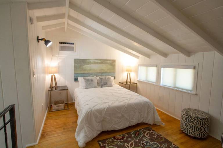 Farmhouse  North Hollywood