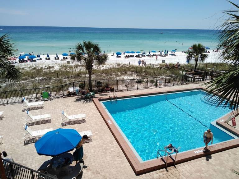 Condo  Lower Grand Lagoon