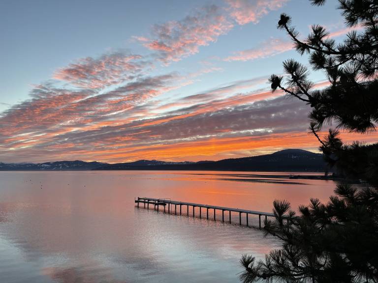 House Tahoe Vista