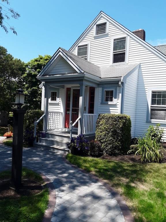 House Hyannis Port