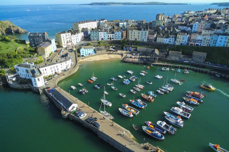 Apartment Tenby