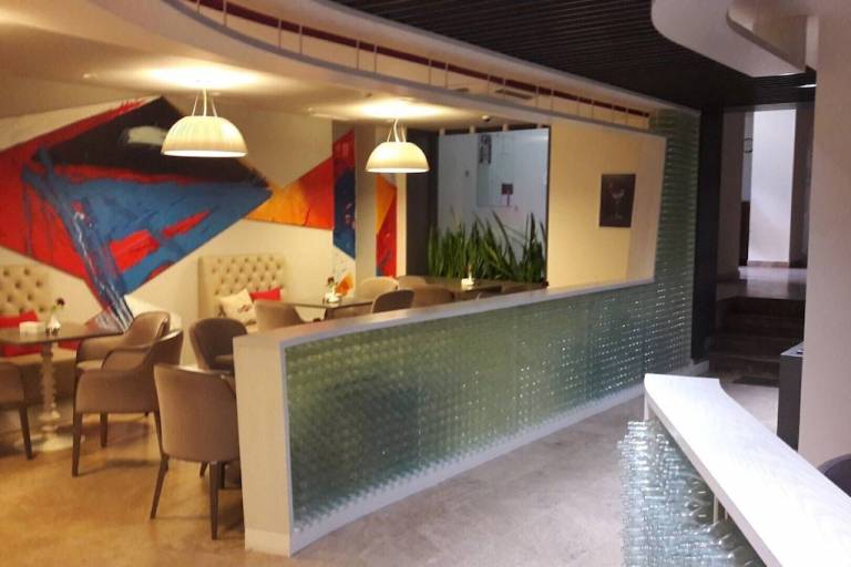 House Kentron