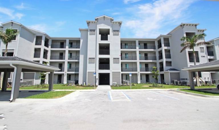 Condo  North Port