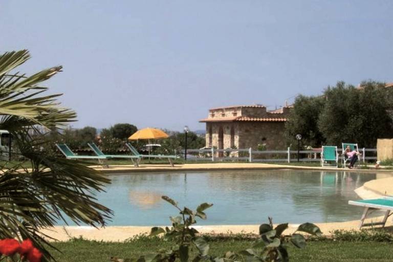 Ferienwohnung in Rosignano Marittimo mit Grill & Pool