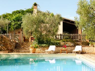 Wohnung in Grosseto mit Pool & Grill