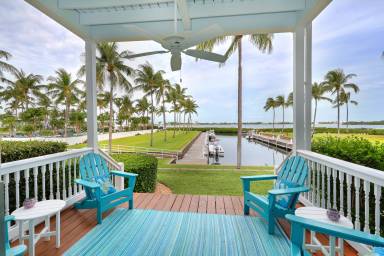 Waterfront luxury Villa (42) with sunset views and boat slip