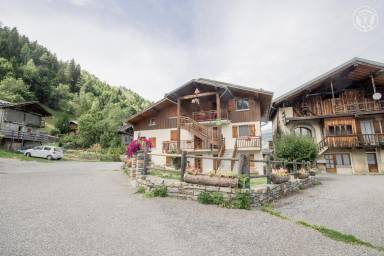 Maison de vacances pour 15 personnes env. 188 qmà Villaroger, Région des Alpes (Alpes de Savoie) - HomeToGo