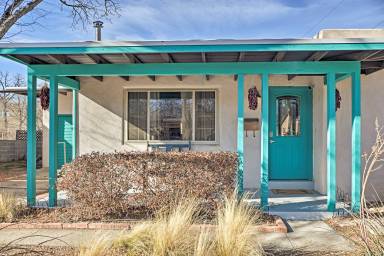 Dog-Friendly Albuquerque Home: 1 Mi to U of NM!