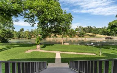 Shangrila, a peaceful getaway on Lake McQueeney