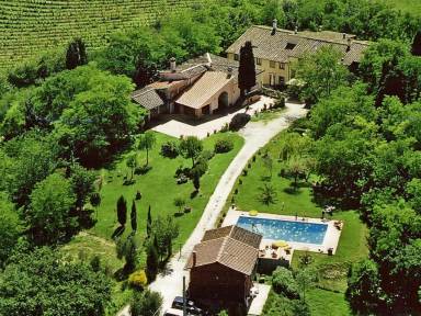 Casa a Castelfiorentino con barbecue e piscina