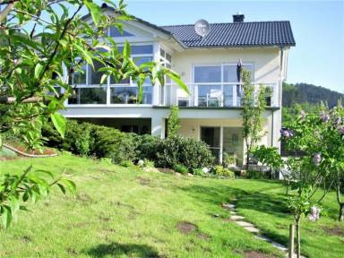 Wohnung in Trubenhausen mit Grill, Terrasse und Garten