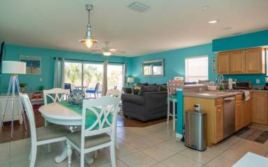 Vacation rentals in Indian Shores: family fun by the beach! - HomeToGo