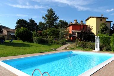 Wohnung in Perugia mit Sauna, Whirlpool & Pool