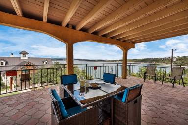 Hacienda Vista Lago at Canyon Lake. Just 5 minutes from the lake and 15 minutes from the river