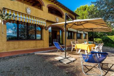 Ferienwohnung in Barberino Tavarnelle mit Privater Terrasse und Panoramablick