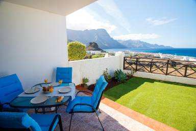Komfortable Ferienwohnung in El Turman mit Terrasse