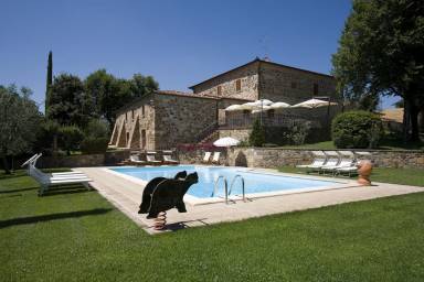 Ferienwohnung in Montefollonico mit Whirlpool, Pool & Sauna
