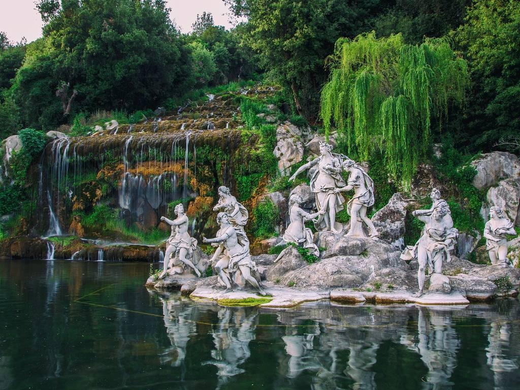 I dieci giardini pi  belli in Italia parchi e ville 