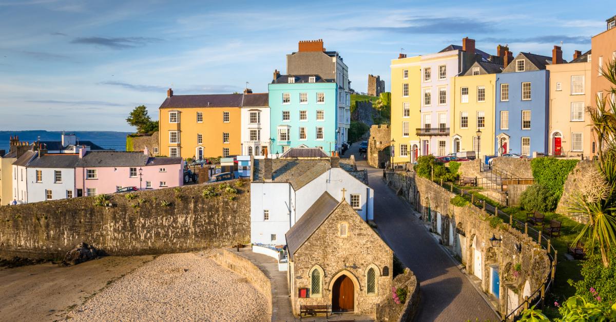 Rent Cottages Holiday Lettings In Tenby From 61