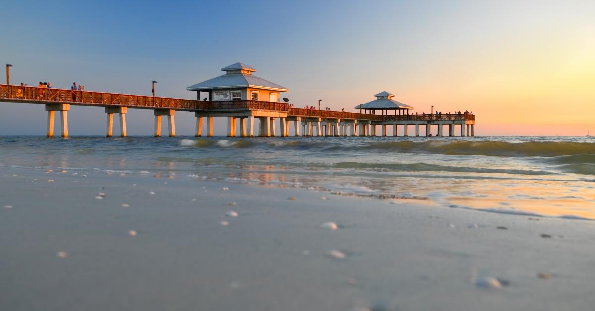 Fort Myers Beach Vacation Rentals From 97 Hometogo