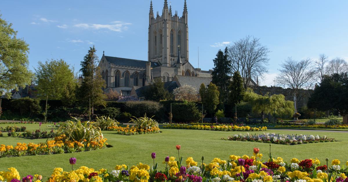 Rent Holiday Cottages Apartments In Bury Saint Edmunds From 28