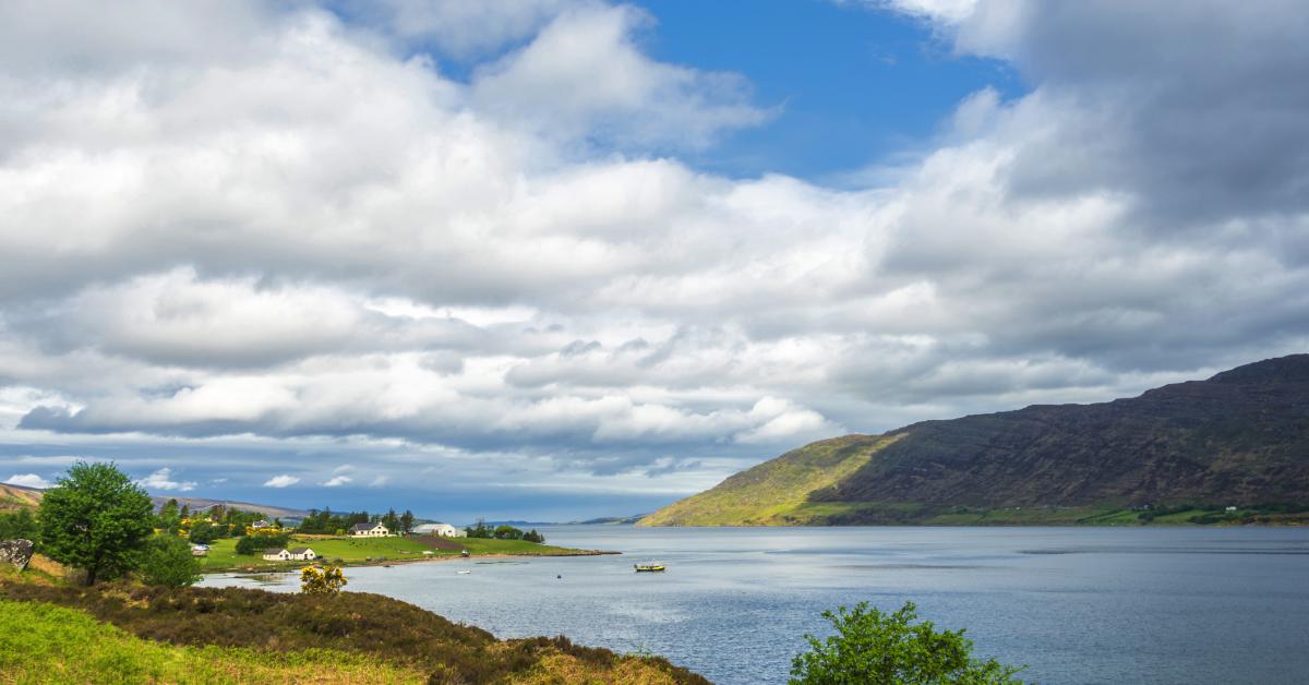 Rent Holiday Cottages Apartments In Gairloch From 72