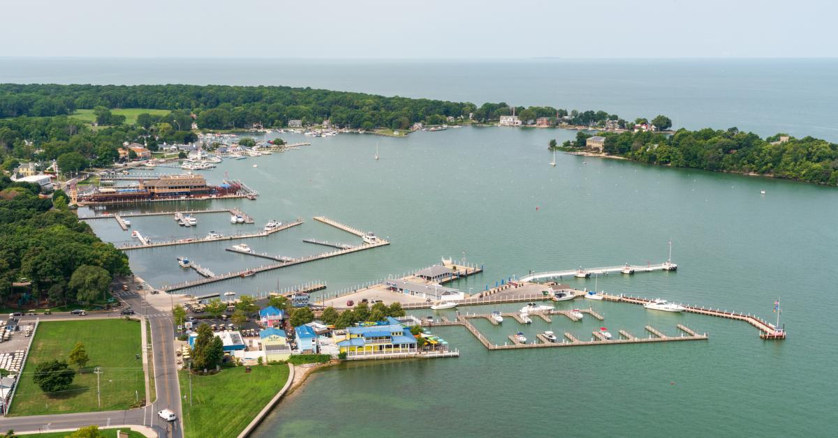 Lakeside Marblehead Vacation Rentals From 109 Hometogo