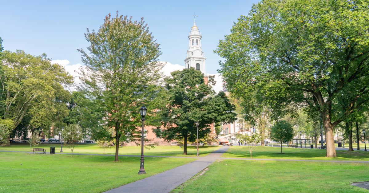 Madison Ct Vacation Rentals From 64 Hometogo