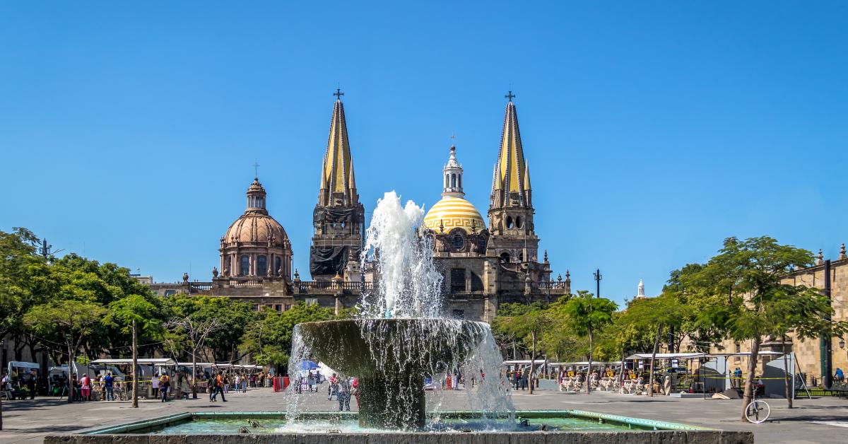 Rentas Vacacionales y Departamentos en Guadalajara desde $304 - HomeToGo