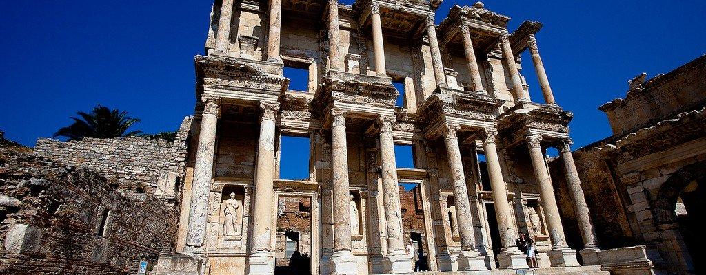 10 of Europe’s Most Remarkable Ruins - Wimdu