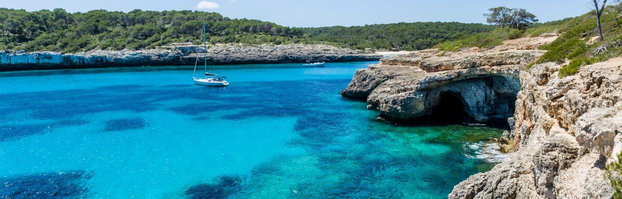 A Health Fanatic’s Guide to Ibiza - Wimdu