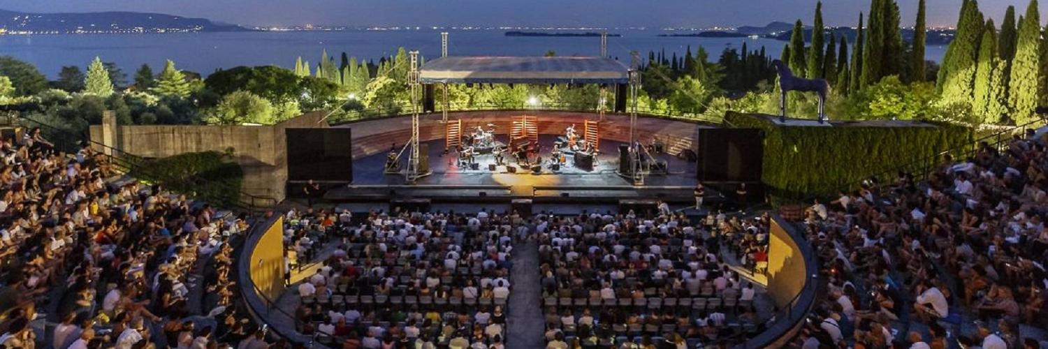 Tener-a-Mente 2018 al Vittoriale: Musica e Spettacolo sul Lago di Garda - CaseVacanza.it