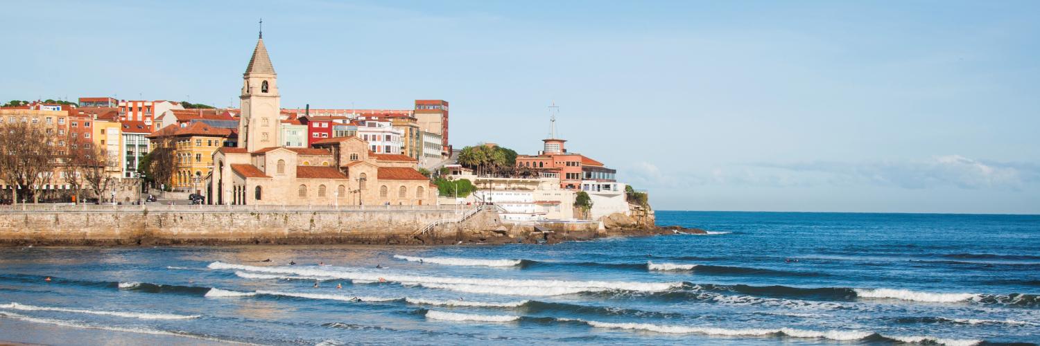 Las mejores playas para hacer surf en Asturias