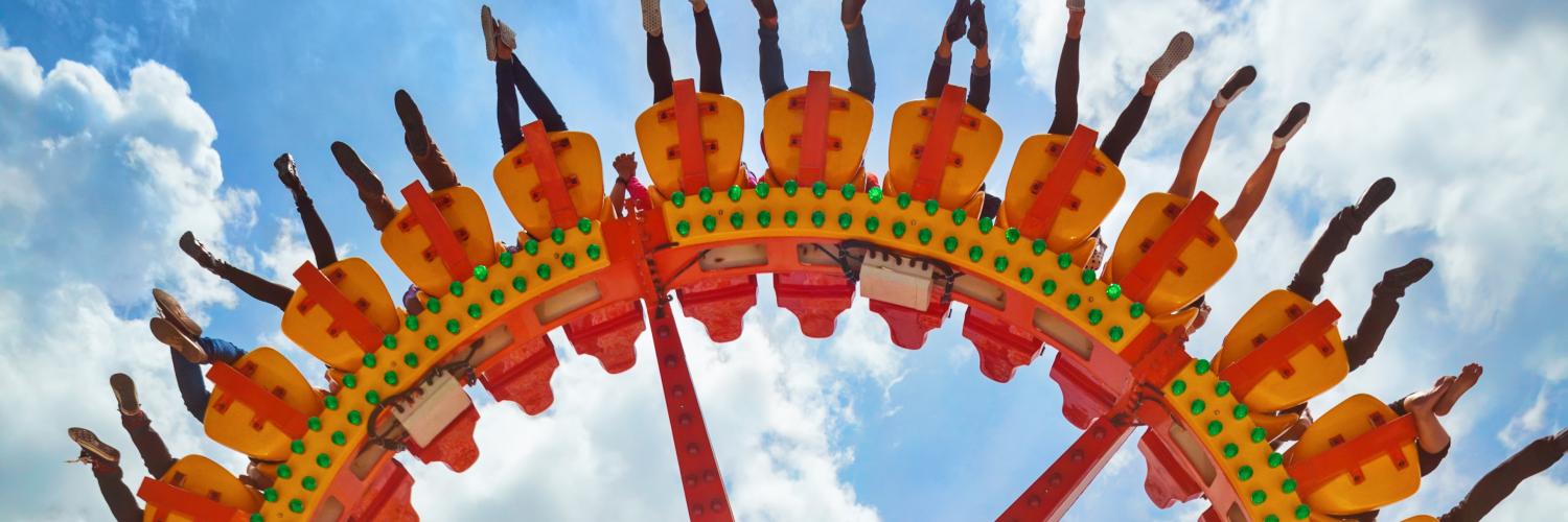 The 4 Best Amusement Parks for Roller Coaster Lovers
