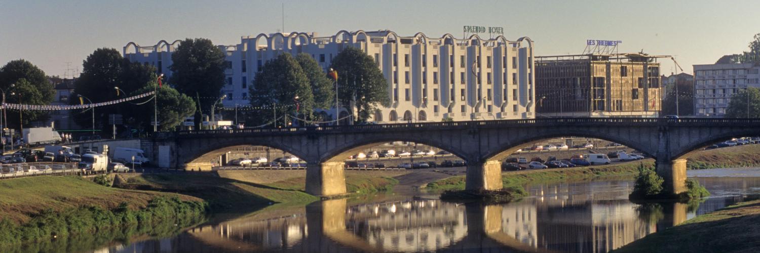 Dax, spas along the Adour, Landes, Aquitaine, France, Europe