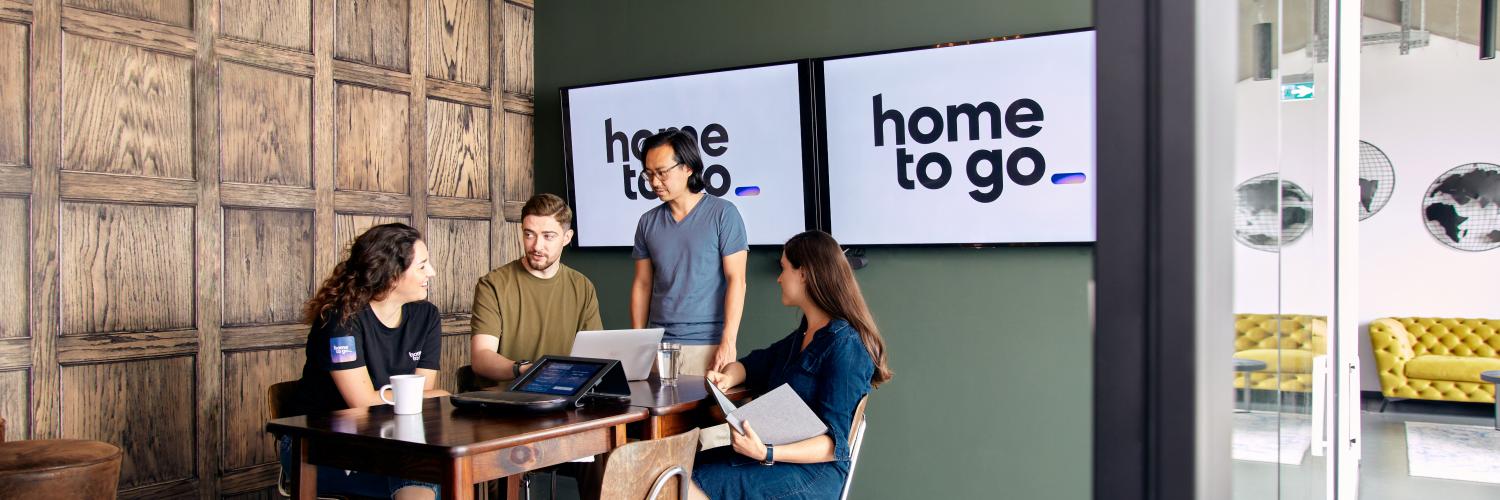 Technology team - HomeToGo