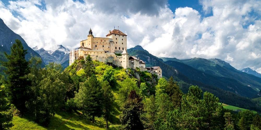Schloss Tarasp (Tarasp)