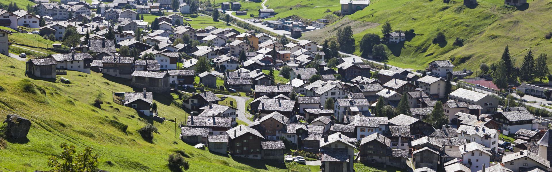 Ferienwohnungen und Ferienhäuser in Vals - HomeToGo